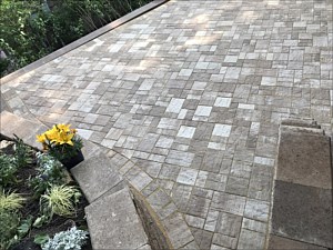 Pittsburgh (Squirrel Hill) Patio - Wall
